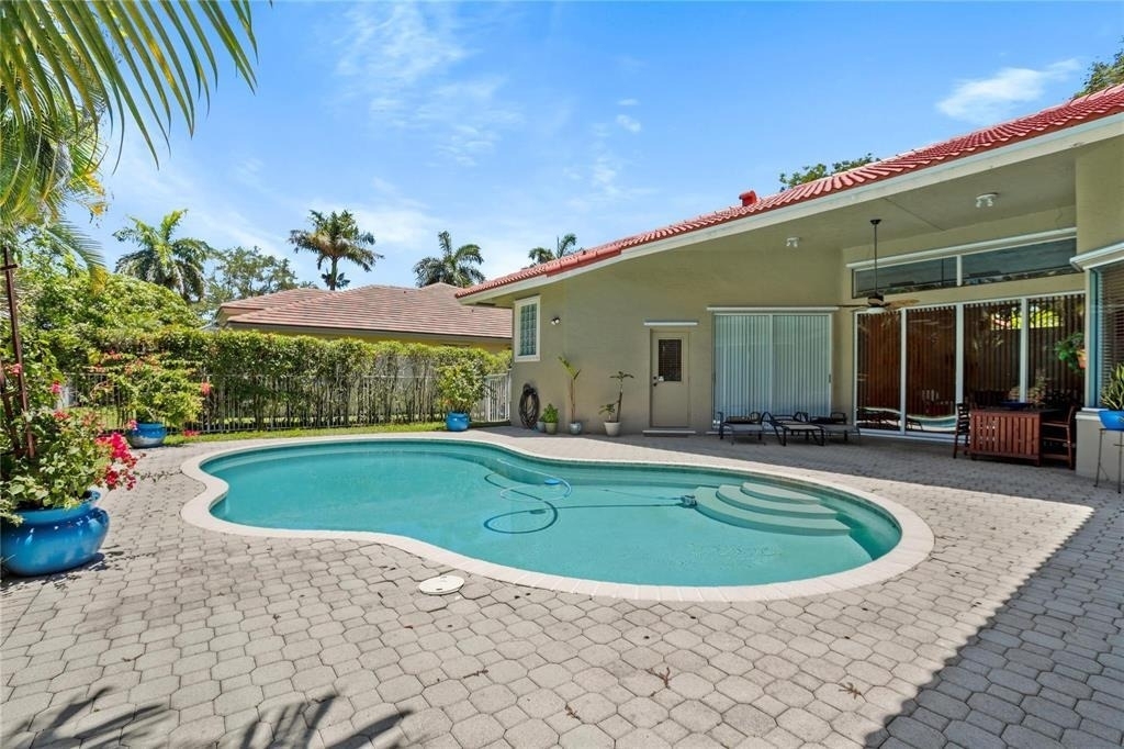 6421 Nw 41st Street - Photo 34