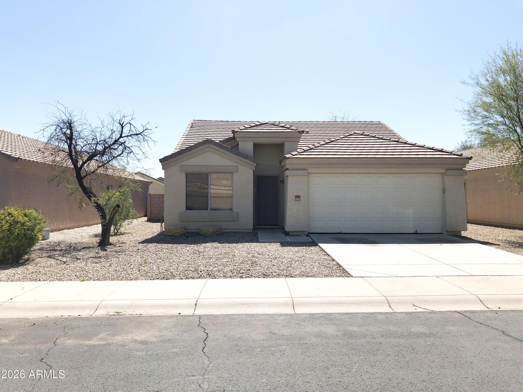 16023 W Williams Street - Photo 0