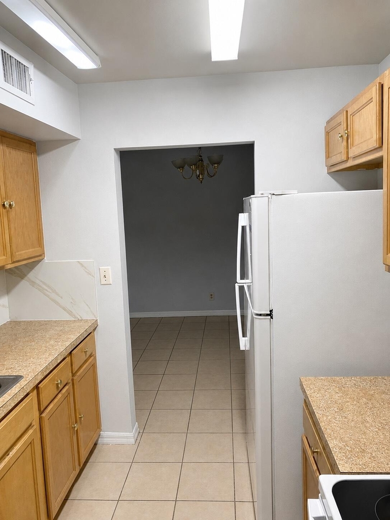 2800 Nw 55th Avenue - Photo 1