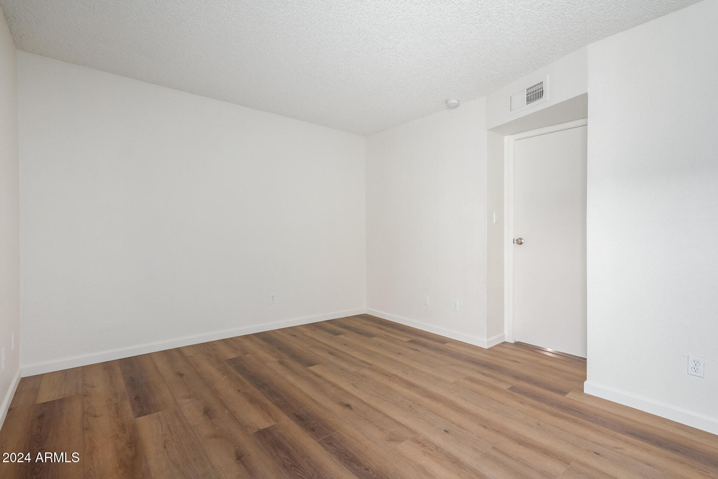 3535 W Tierra Buena Lane - Photo 9