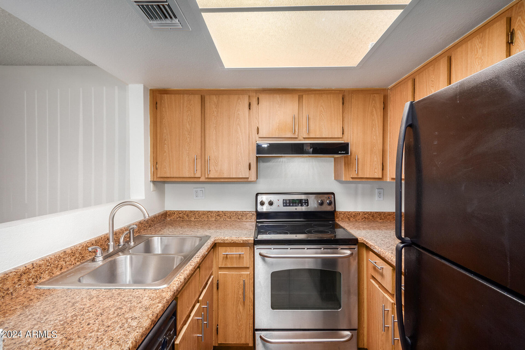 3535 W Tierra Buena Lane - Photo 3