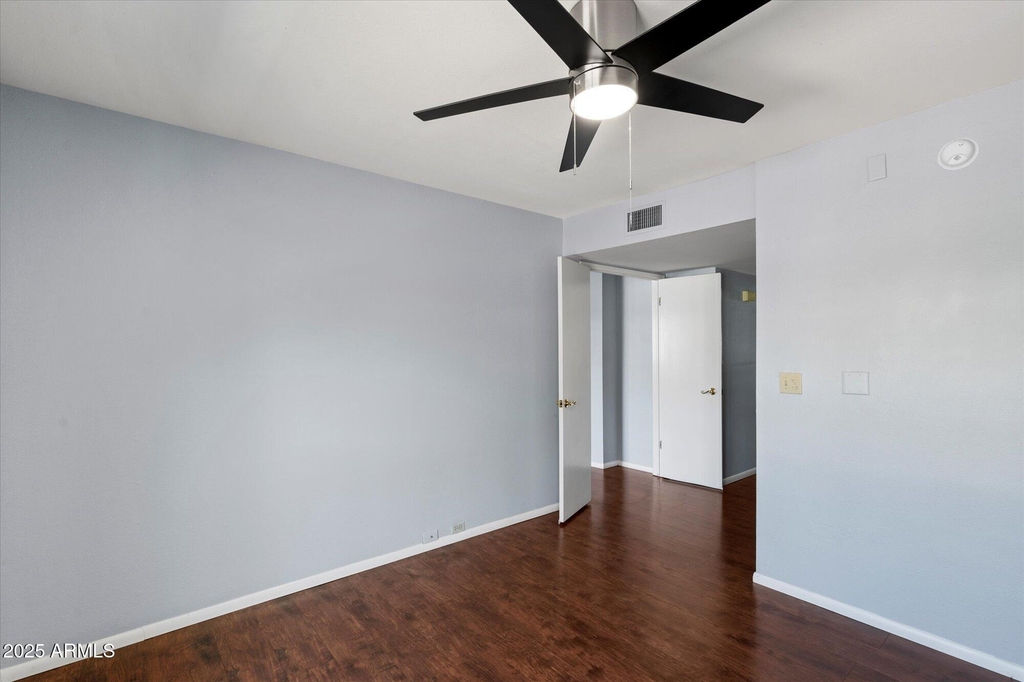 7557 N Dreamy Draw Drive - Photo 17