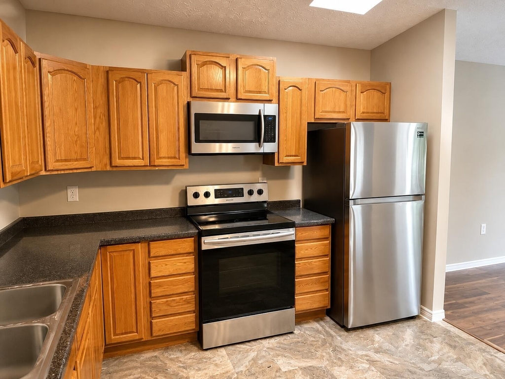 1433 Captains Walk - Photo 1