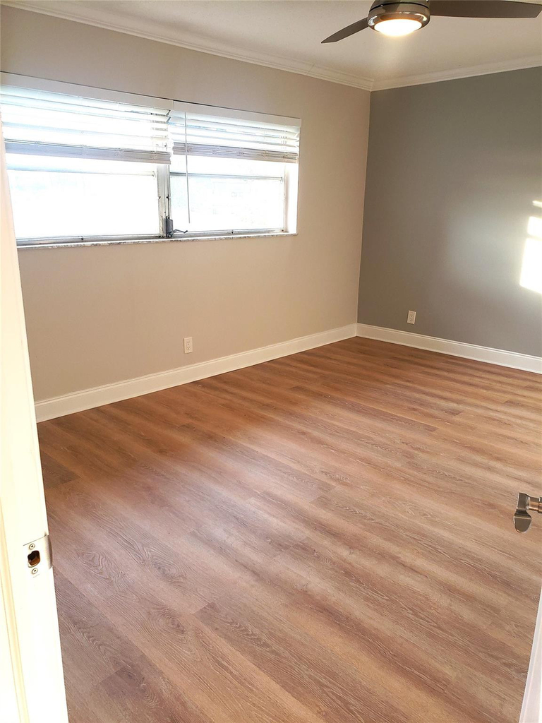 7897 Golf Circle Drive - Photo 31