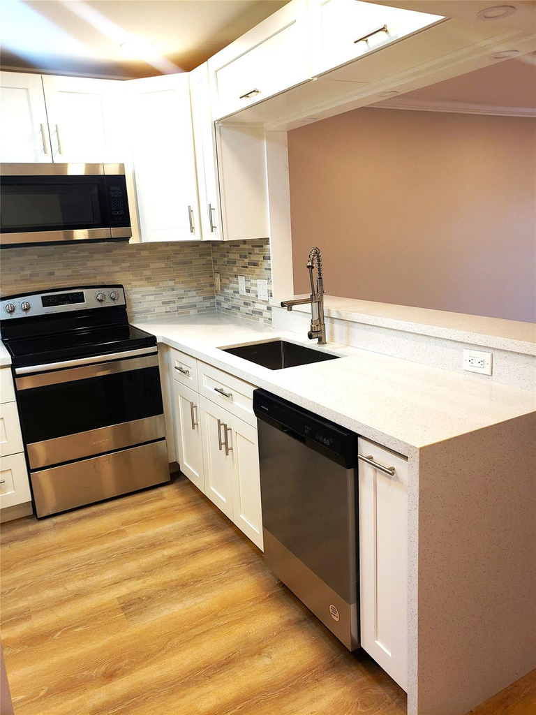 7897 Golf Circle Drive - Photo 17