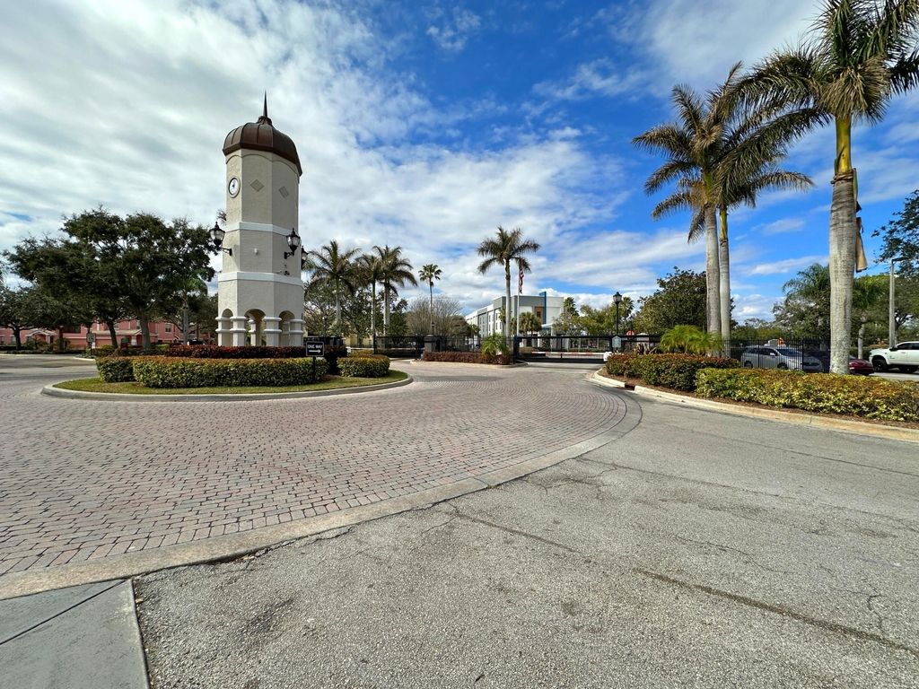 132 Sw Peacock Boulevard - Photo 17
