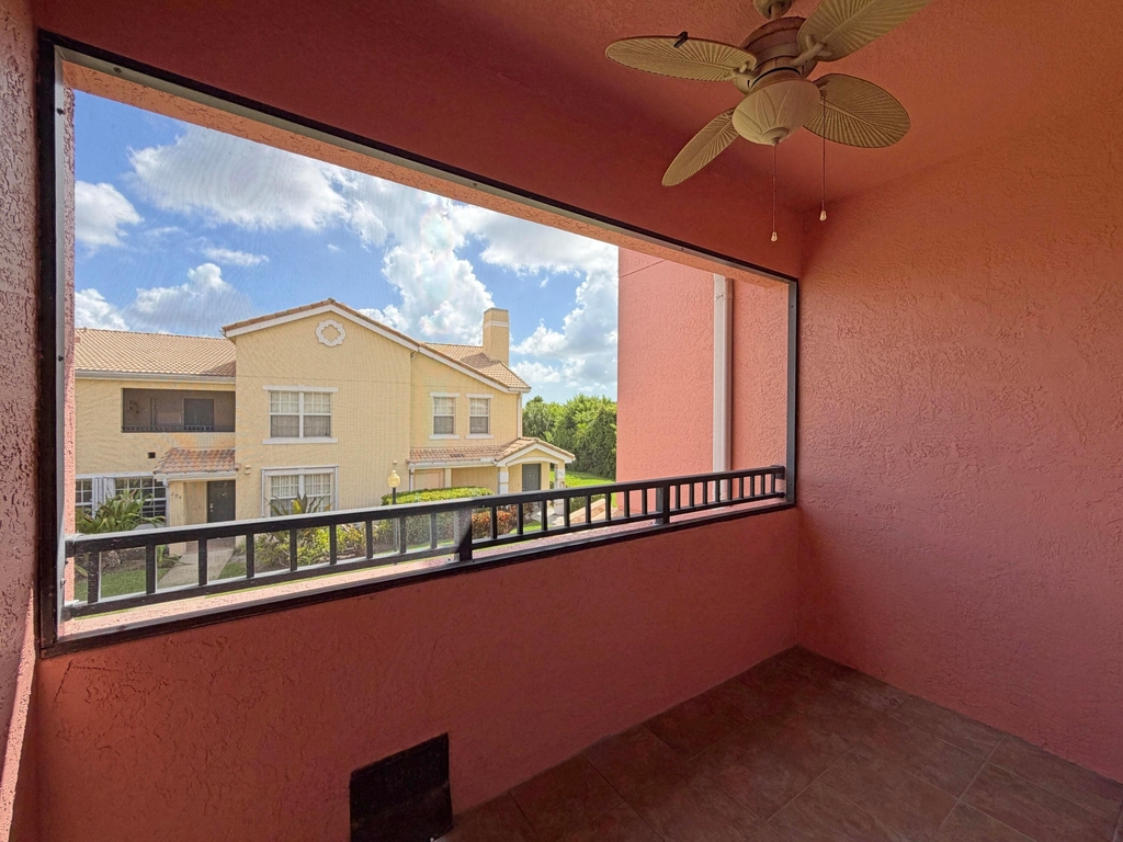 132 Sw Peacock Boulevard - Photo 16