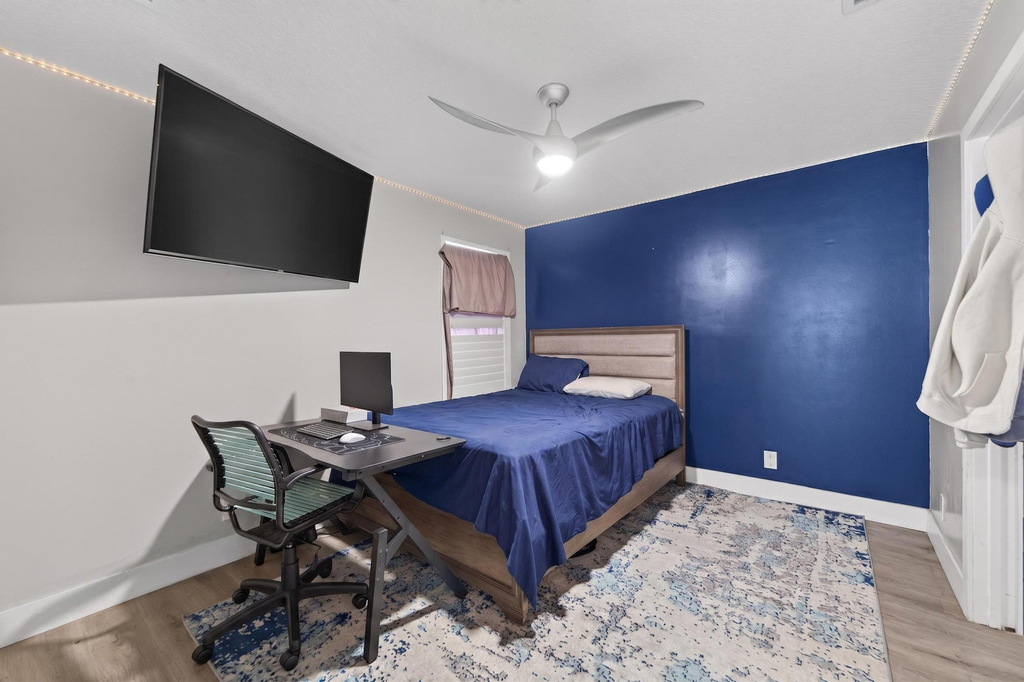 6544 Adriatic Way - Photo 15