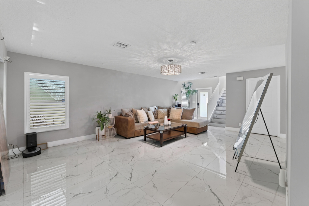 6544 Adriatic Way - Photo 9