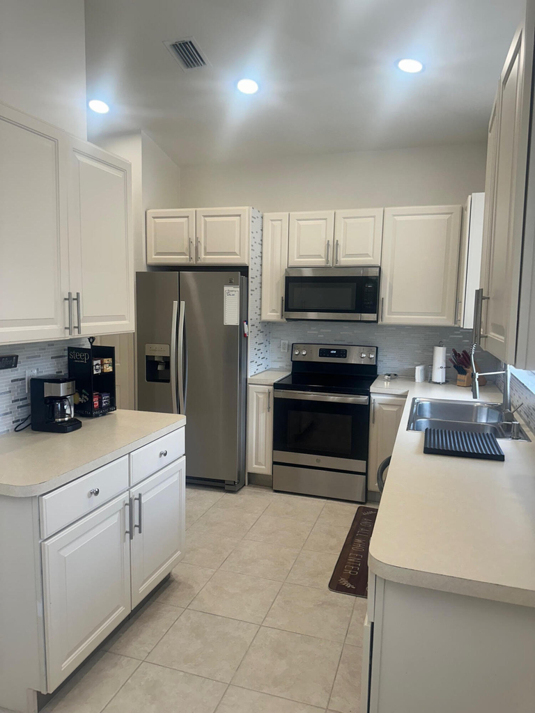 8133 Mulligan Circle - Photo 2