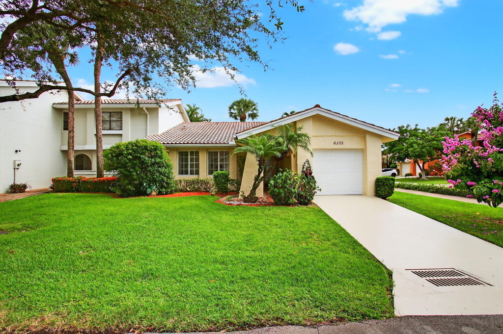 6105 Via Laguna Lane - Photo 0
