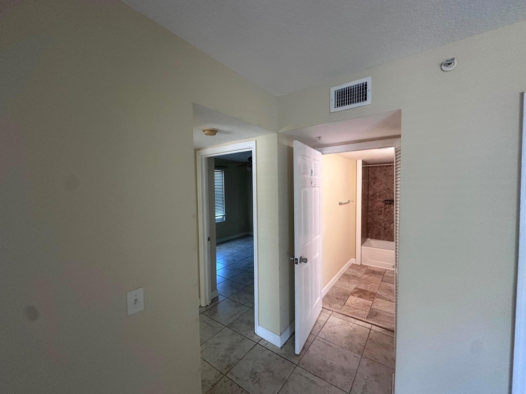 201 Villa Circle - Photo 24