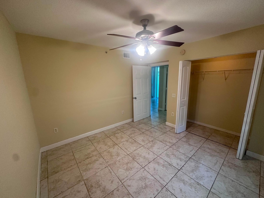 201 Villa Circle - Photo 28