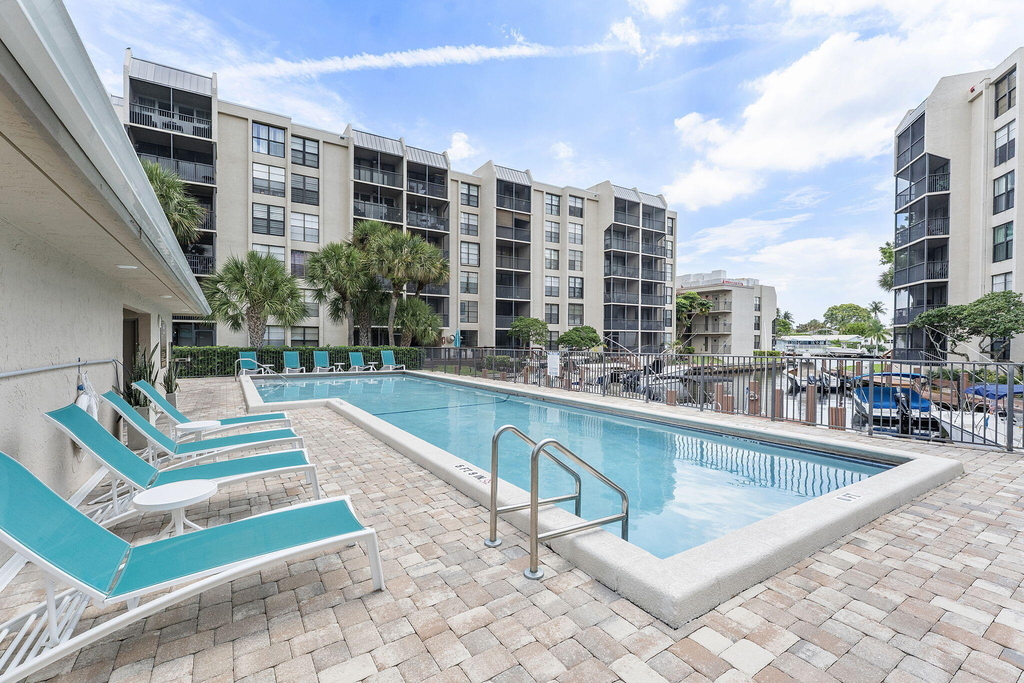 20 Royal Palm Way - Photo 25