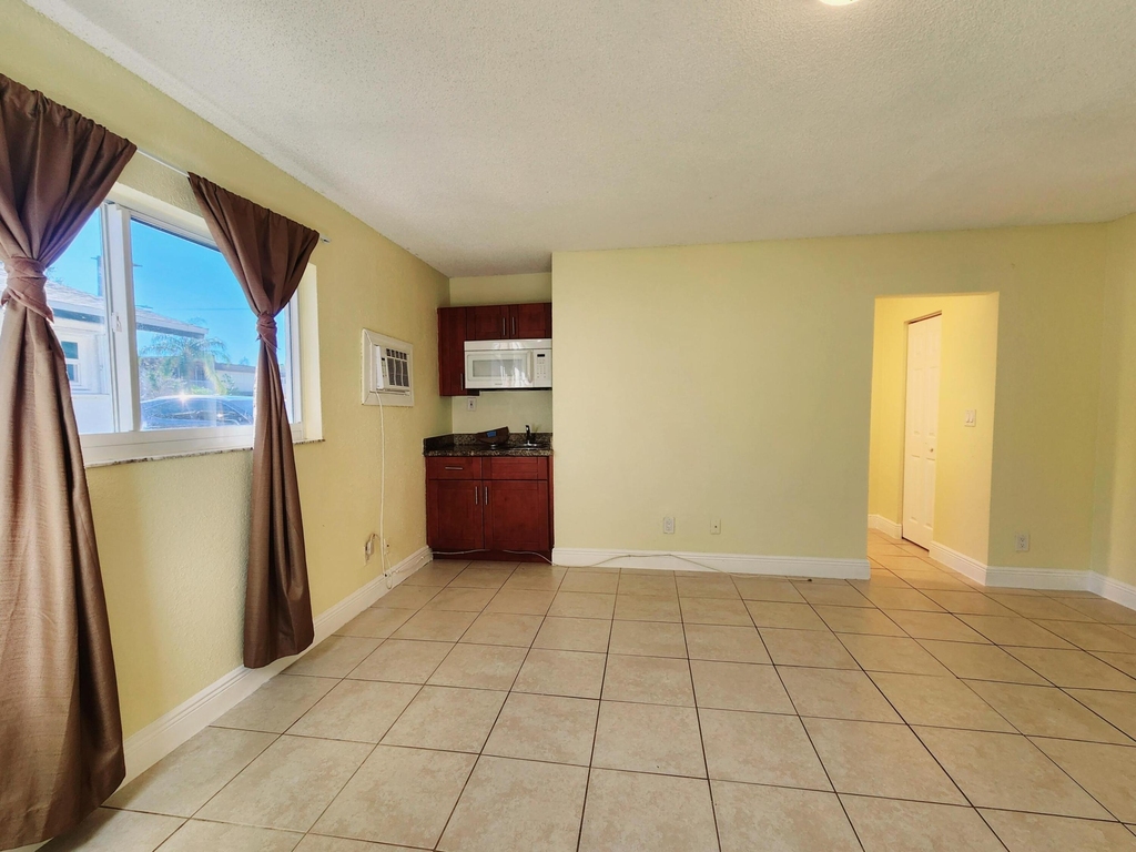 4471 Sw 54th Court - Photo 3