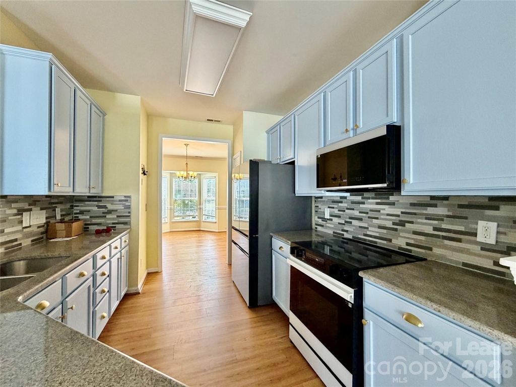 255 Horizon Circle - Photo 6