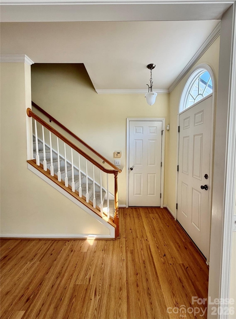 255 Horizon Circle - Photo 2