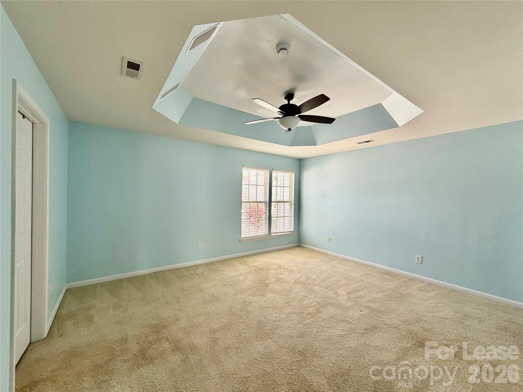 255 Horizon Circle - Photo 11
