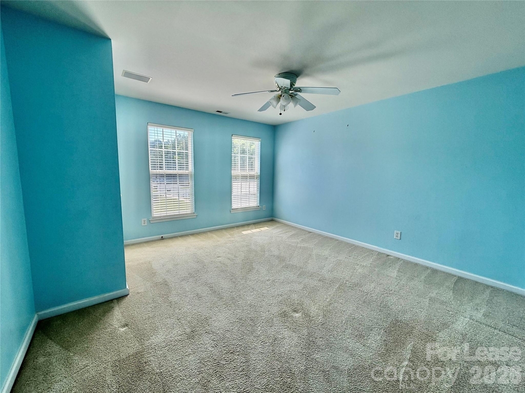 255 Horizon Circle - Photo 21