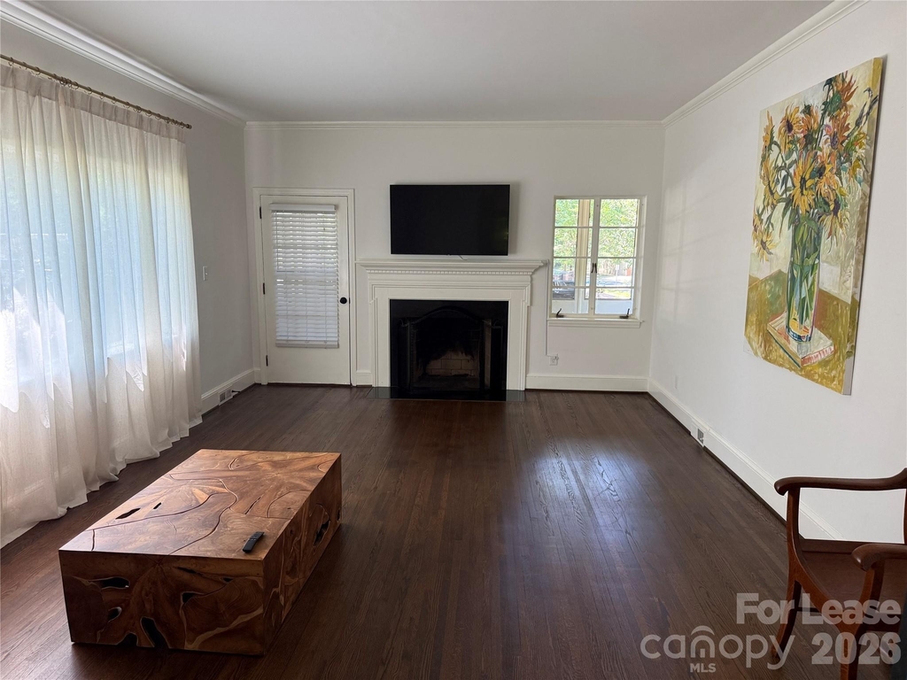 701 Berkeley Avenue - Photo 2