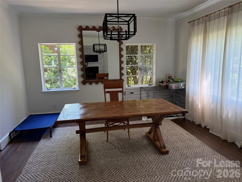 701 Berkeley Avenue - Photo 1