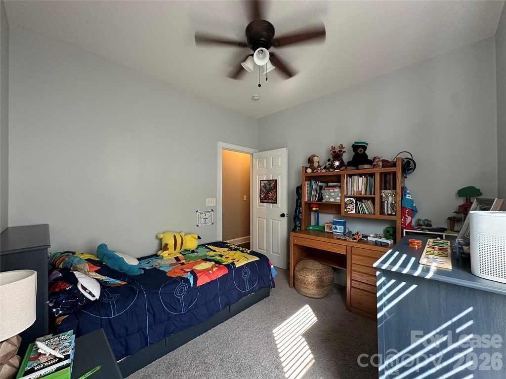 819 Stargard Court - Photo 31