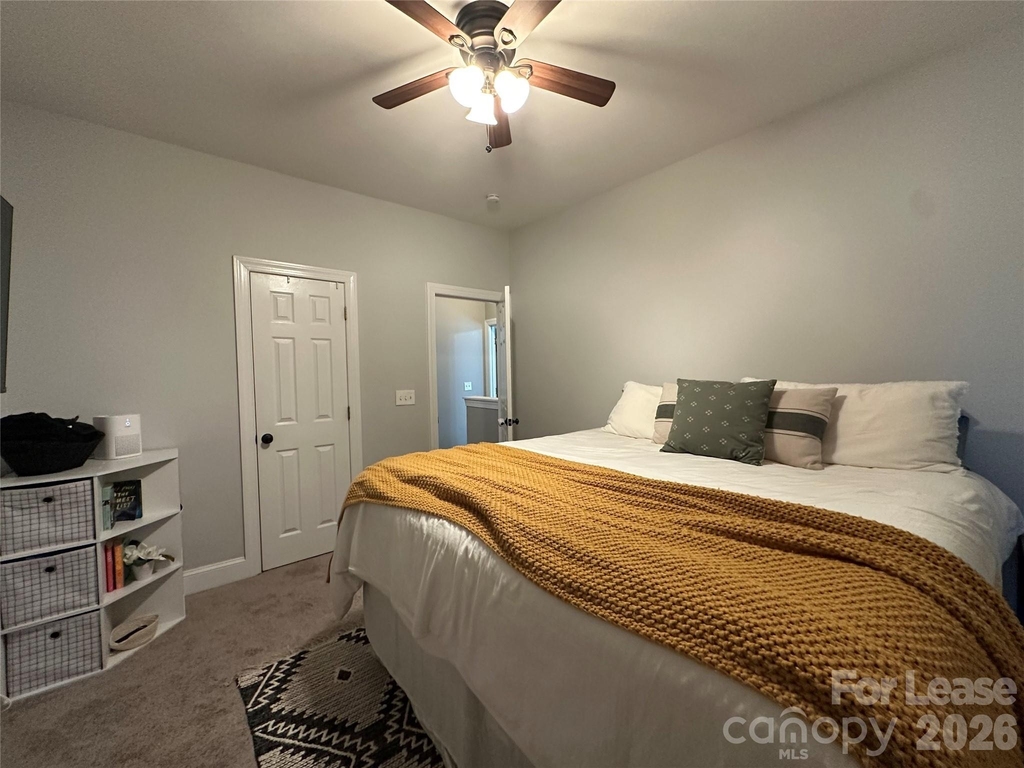 819 Stargard Court - Photo 29