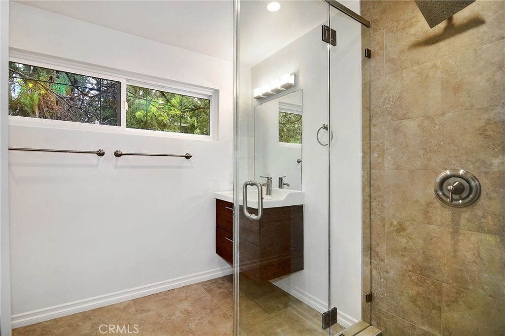 5352 Geyser Avenue - Photo 14