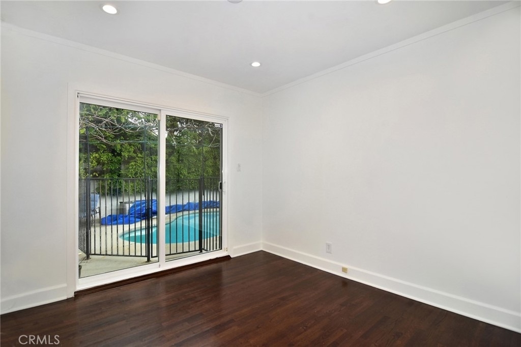 5352 Geyser Avenue - Photo 12