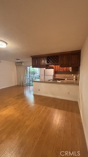 18530 Hatteras Street - Photo 0