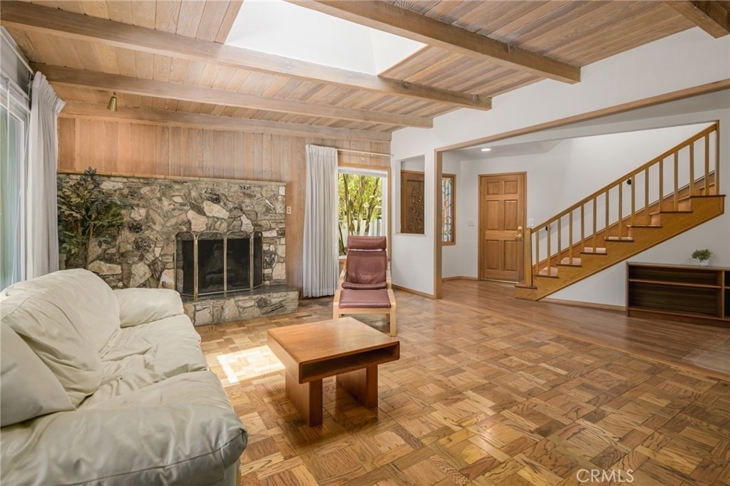 5065 Casa Drive - Photo 6
