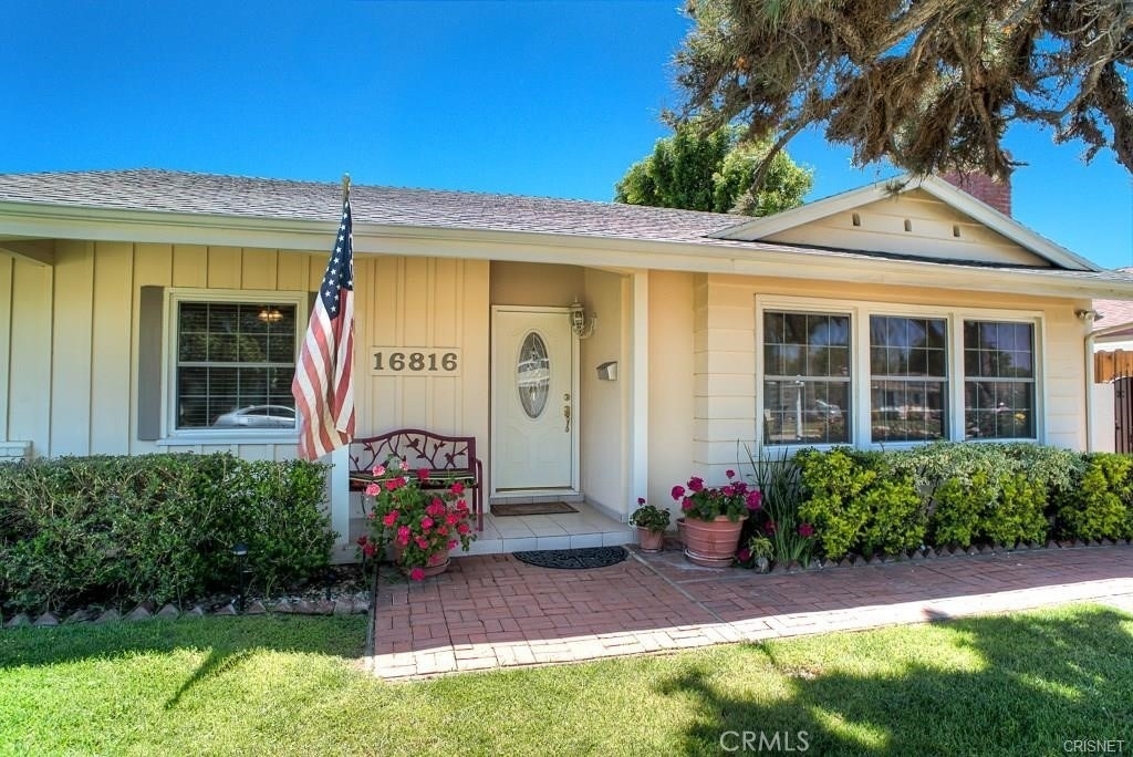 16816 Septo Street - Photo 2