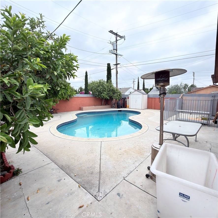 8018 Radford Avenue - Photo 7