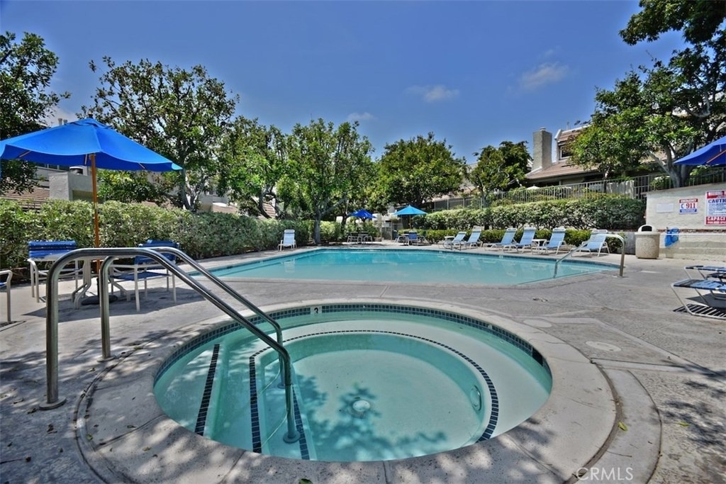 11856 Moorpark Street - Photo 41