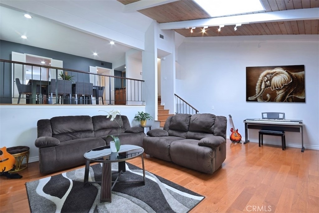 11856 Moorpark Street - Photo 10