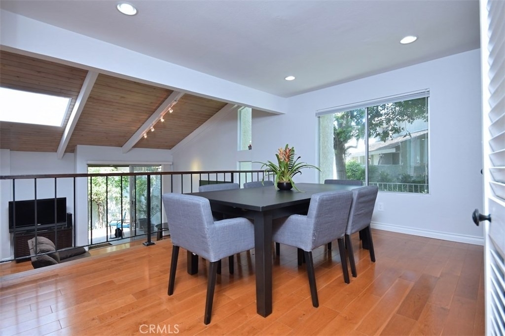 11856 Moorpark Street - Photo 12