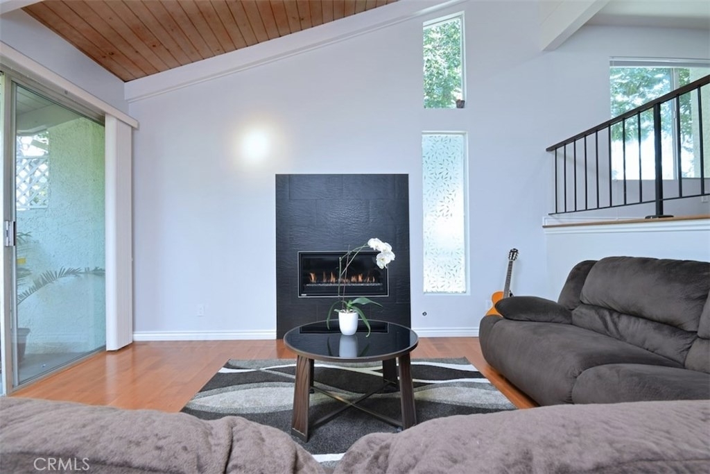 11856 Moorpark Street - Photo 5
