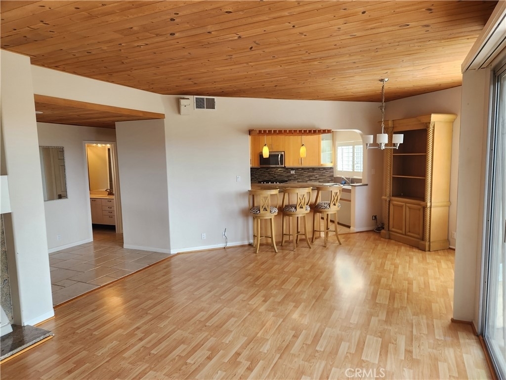 31 Highland - Photo 2