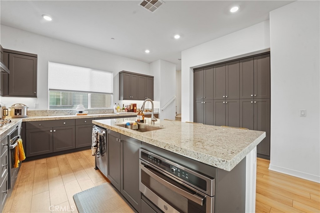1874 S Westside Drive - Photo 18