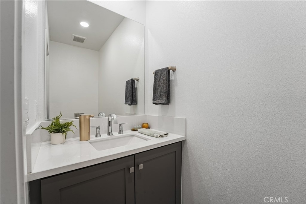 1874 S Westside Drive - Photo 7