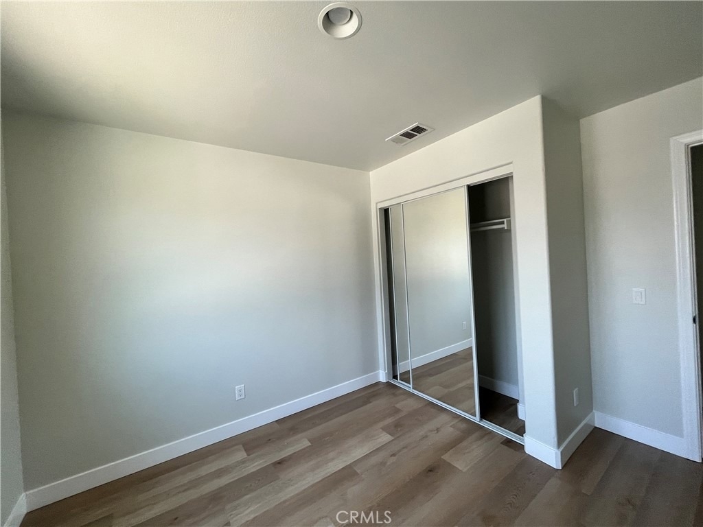 1004 S Riverside Avenue - Photo 8