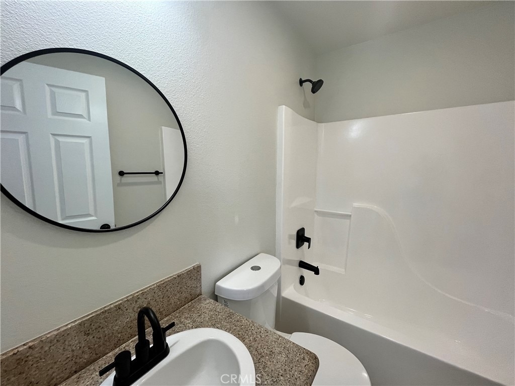 1004 S Riverside Avenue - Photo 13