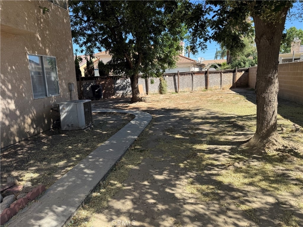 828 Greenwich Court - Photo 15