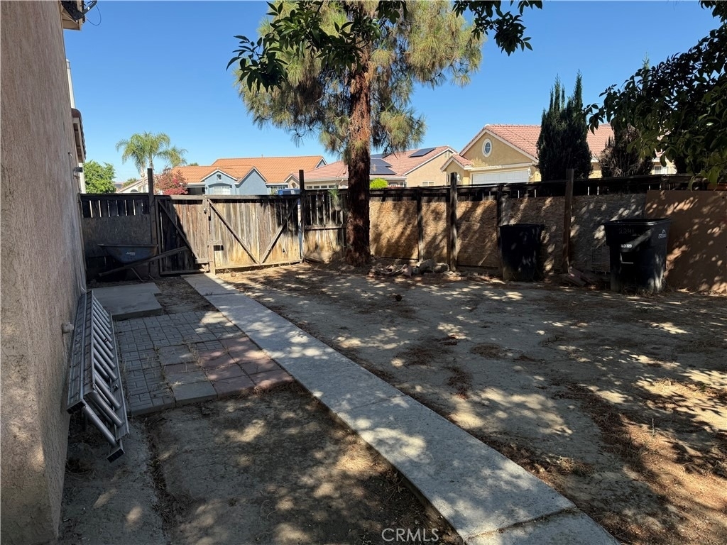 828 Greenwich Court - Photo 14