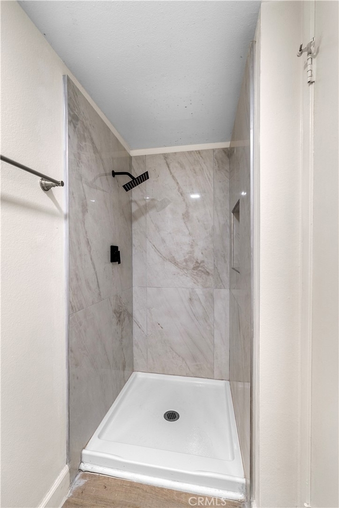 1532 Windsor - Photo 20