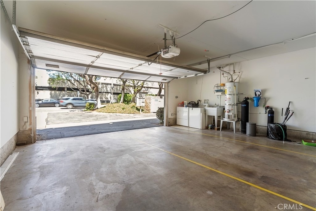 1532 Windsor - Photo 27