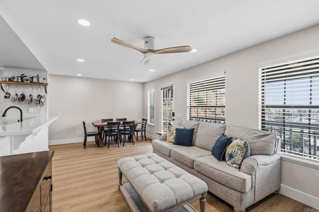 3961 Hortensia Street - Photo 7