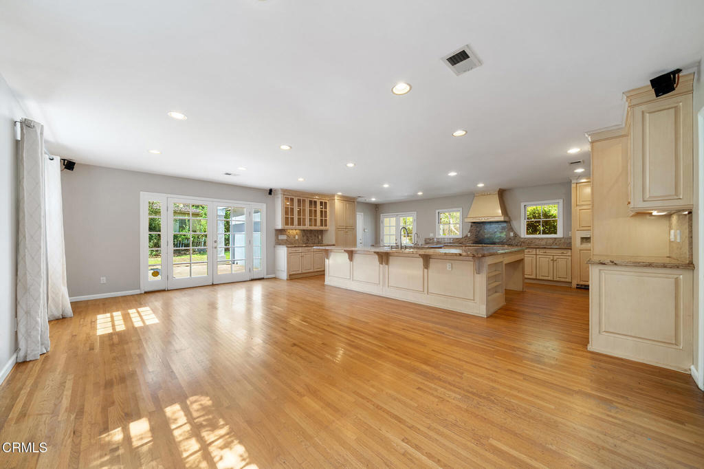 2335 Lorain Road - Photo 32