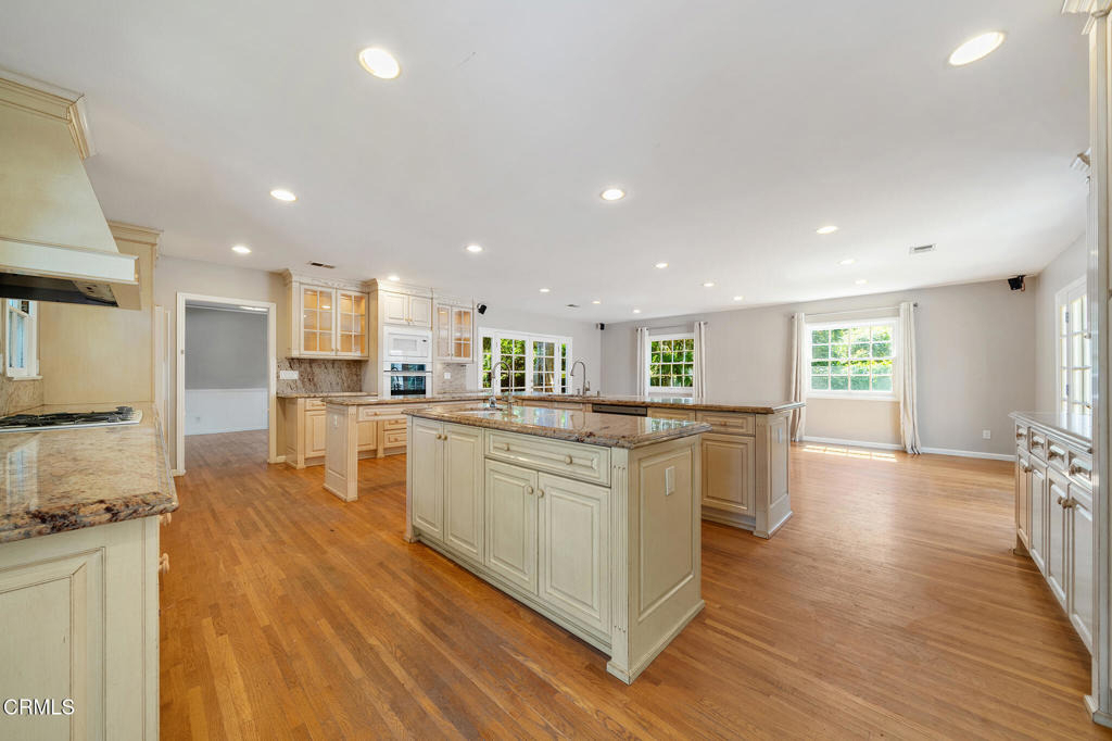 2335 Lorain Road - Photo 27