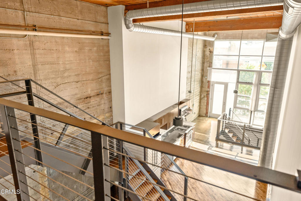 530 S Hewitt Street - Photo 14